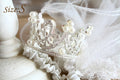 Luxury Pet Bridal Veil with Pearl Crown – Elegant Wedding Tiara Veil for Dogs & Cats