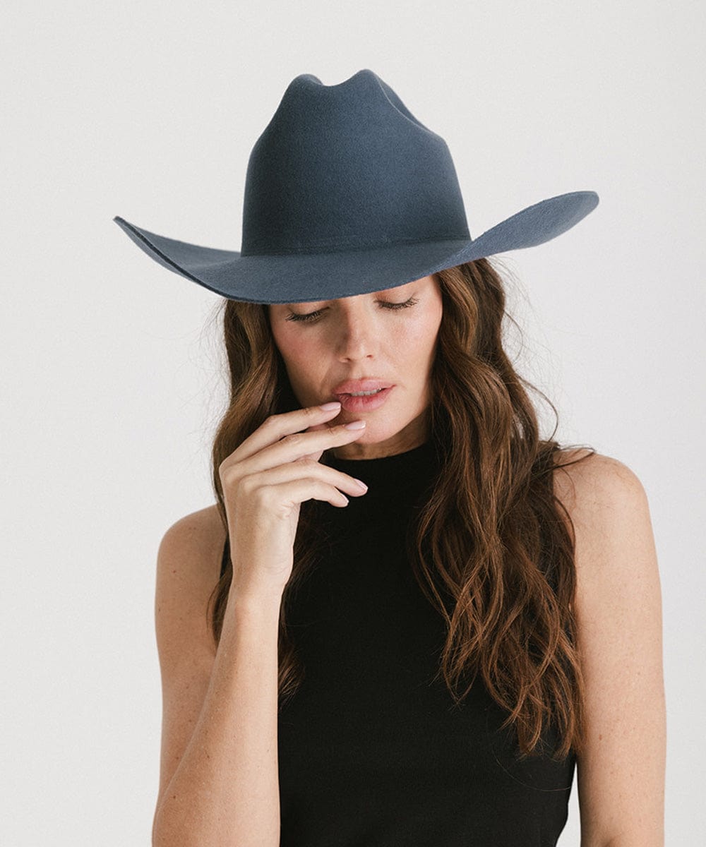 Teddy Cattleman Cowboy Hat made of high-quality felt with classic western cattleman crown and wide brim for sun protection and style