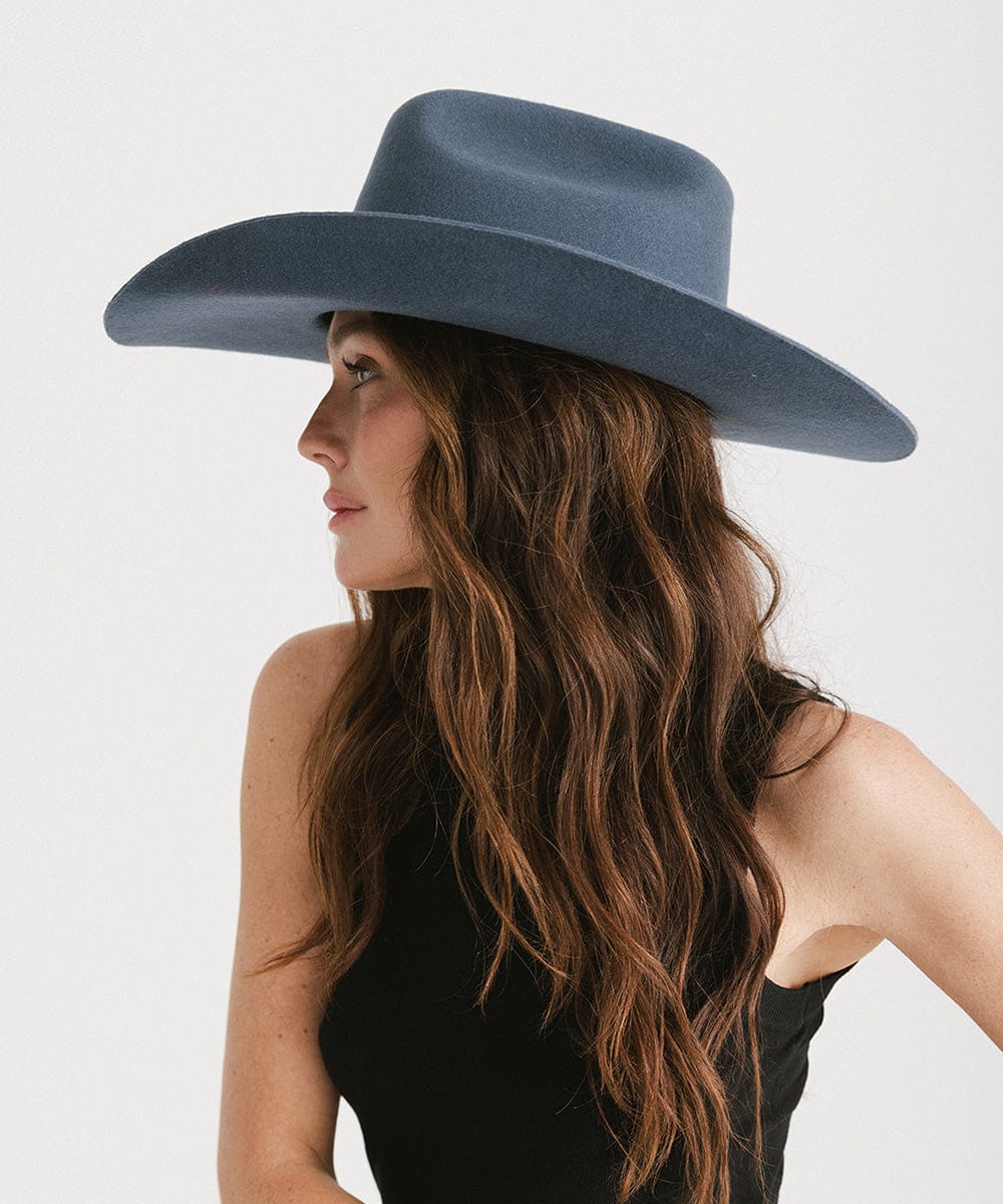 Teddy Cattleman Cowboy Hat in felt with classic cattleman crown and wide brim for stylish sun protection