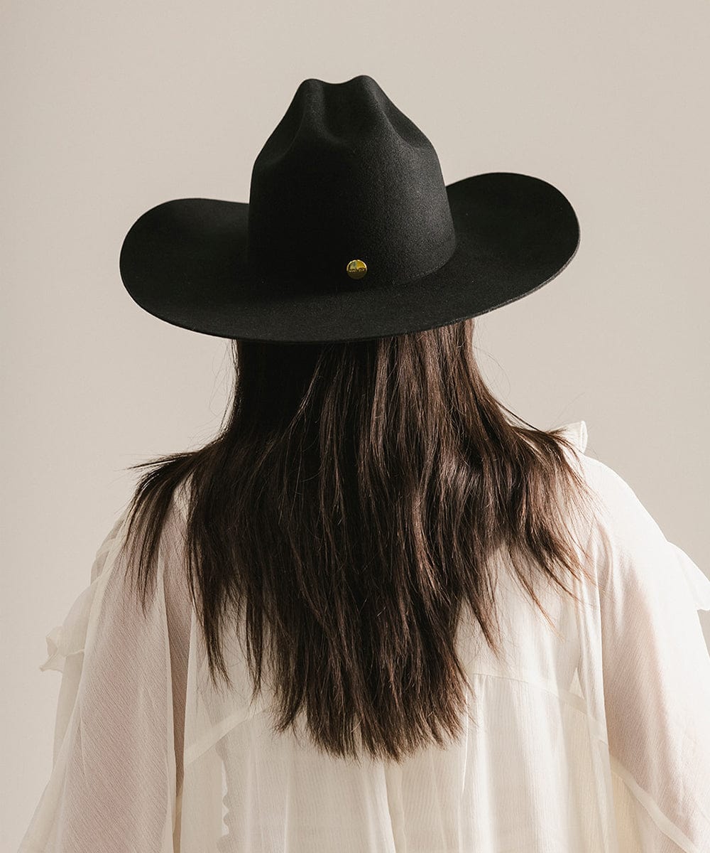 Teddy Cattleman Cowboy Hat in high-quality felt with classic western cattleman crown and wide brim