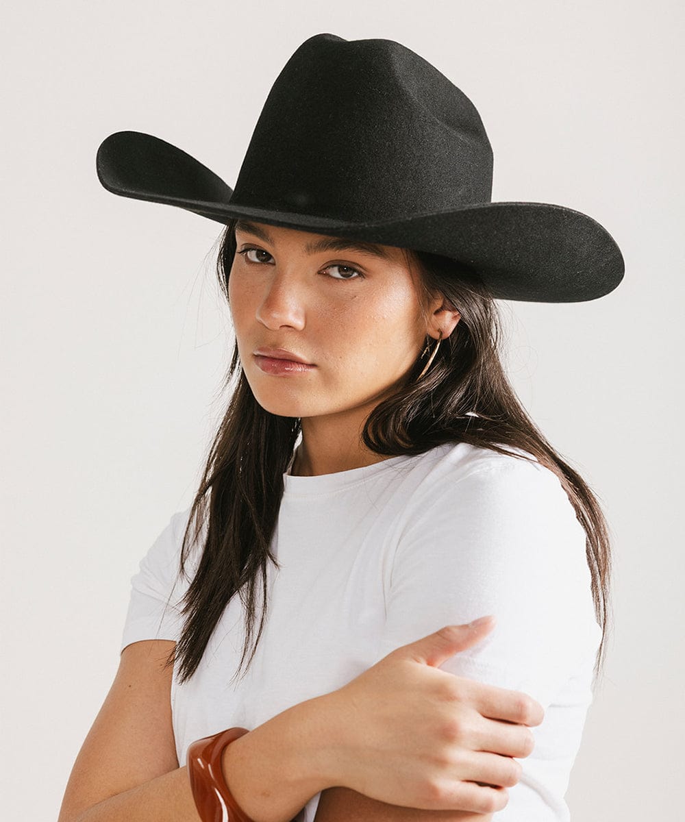 Teddy Cattleman Cowboy Hat in felt with classic cattleman crown and wide brim for sun protection and style