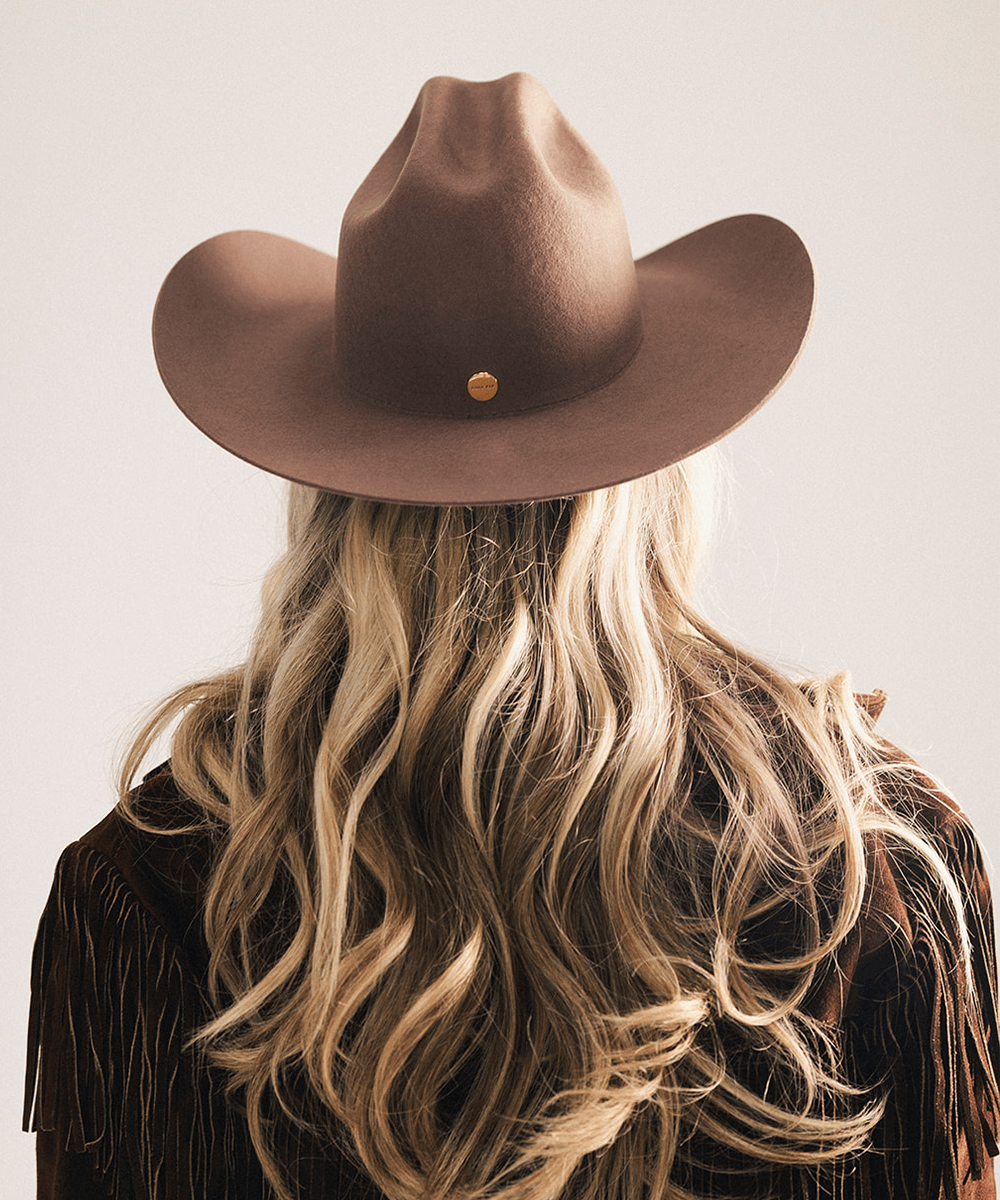 Teddy Cattleman Cowboy Hat made of high-quality felt with classic western cattleman crown and wide brim for sun protection and style
