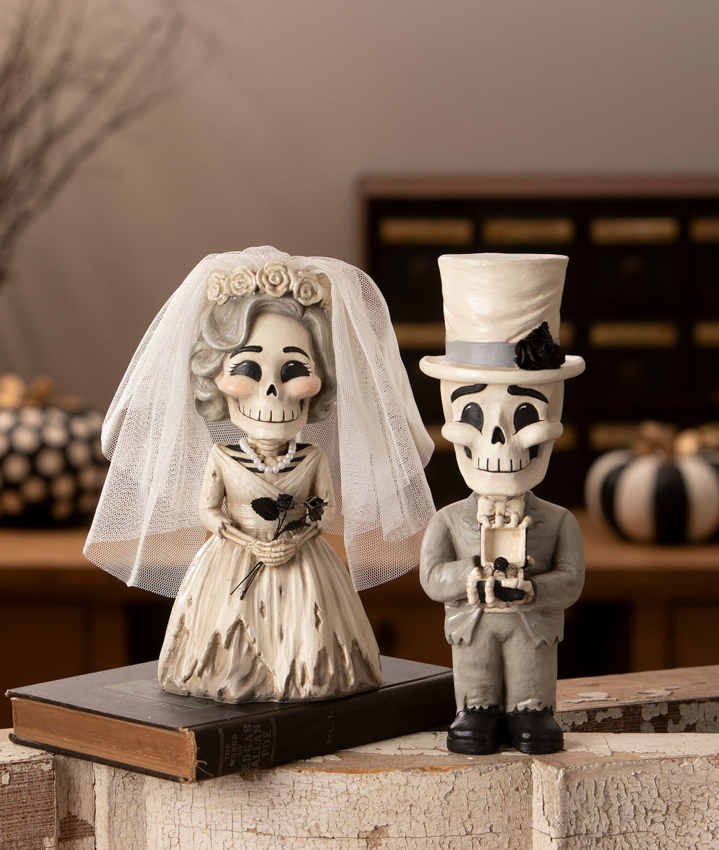 Bride Evangeline Skelly | Halloween Decor | Bethany Lowe